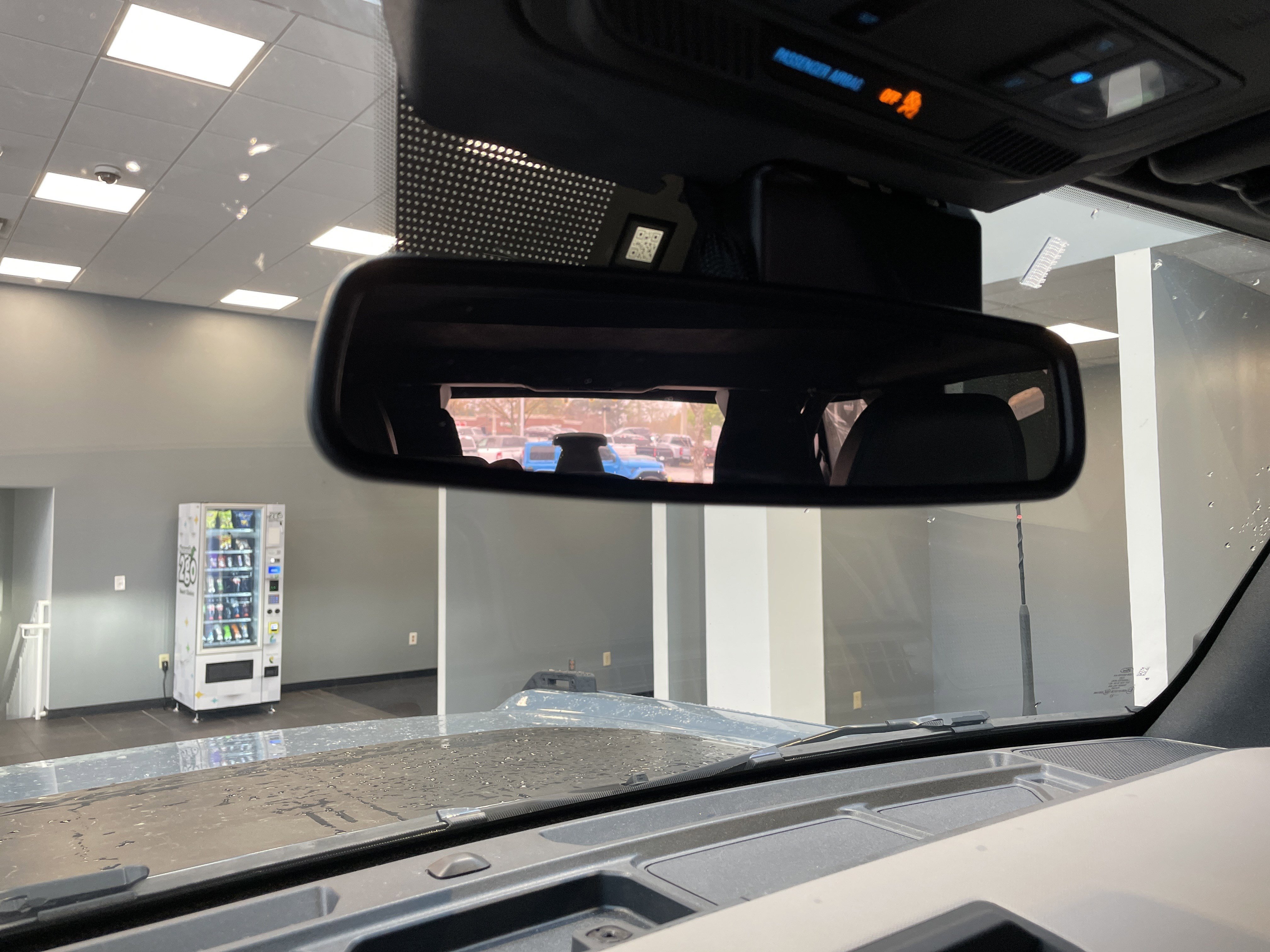 Used 2023 Ford Bronco Wildtrak image 34