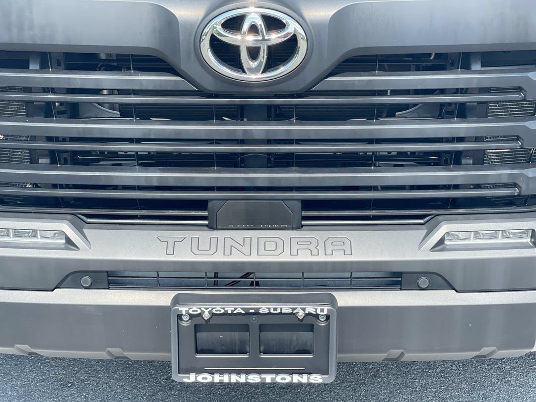 Certified 2023 Toyota Tundra SR5 w/ SR5 Premium Package AWD/4WD image 19