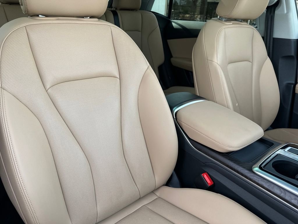 Used 2023 Audi Q8 Premium Plus image 40