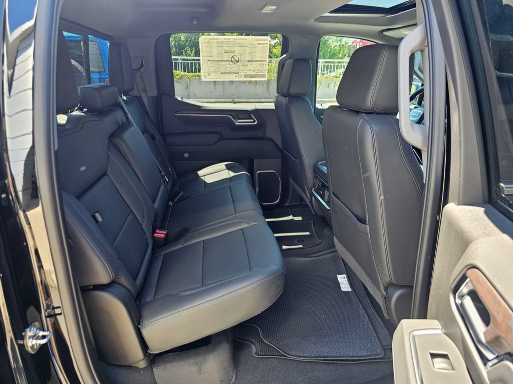 New 2026 GMC Sierra 1500 SLT w/ SLT Premium Plus Package AWD/4WD image 12