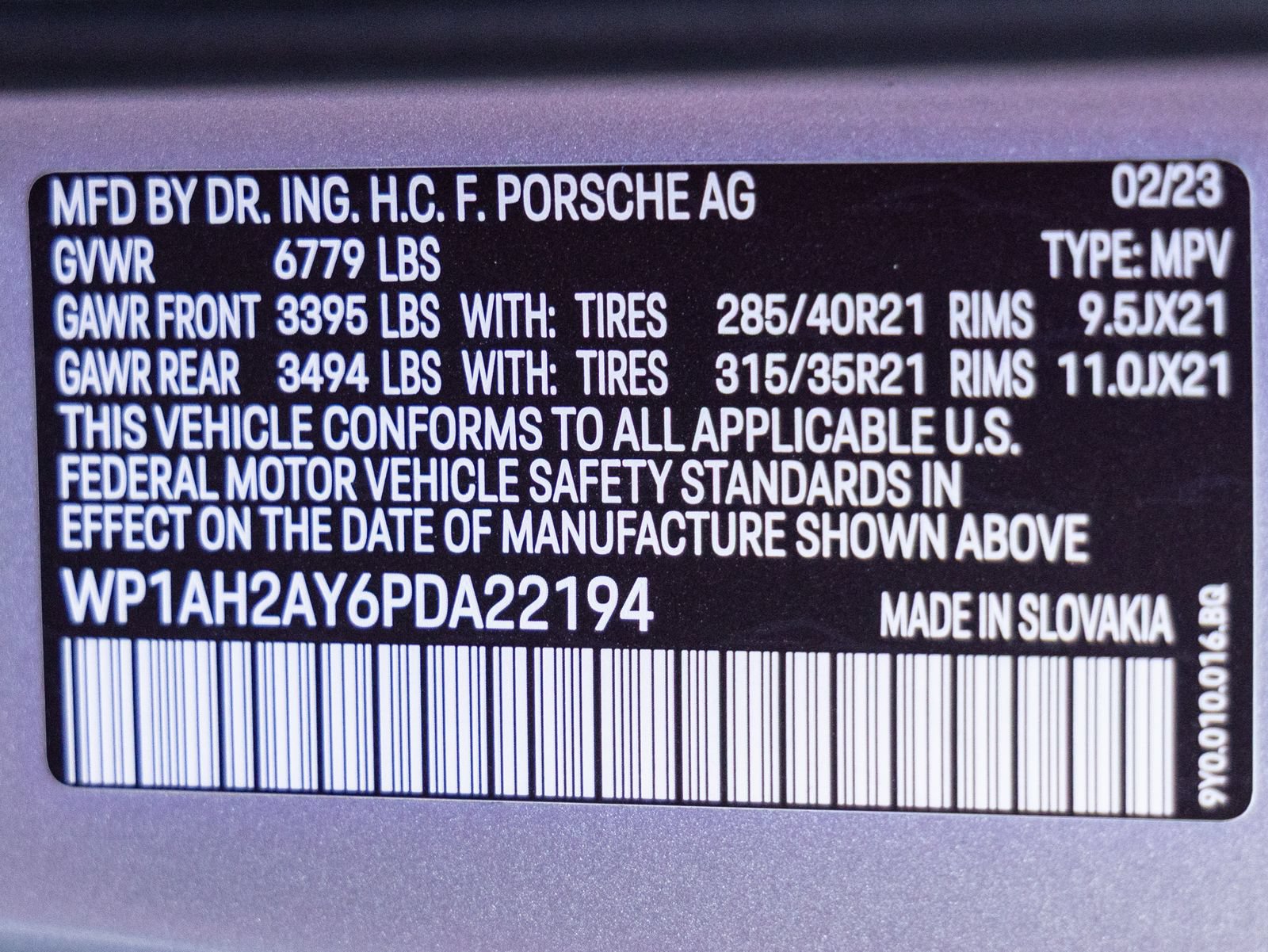 Certified 2023 Porsche Cayenne Turbo S AWD/4WD image 37