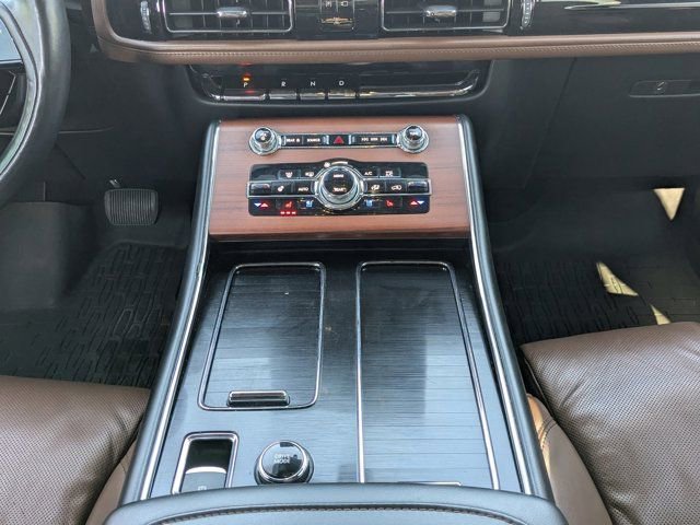 Used 2021 Lincoln Aviator Reserve w/ Equipment Group 201A image 20