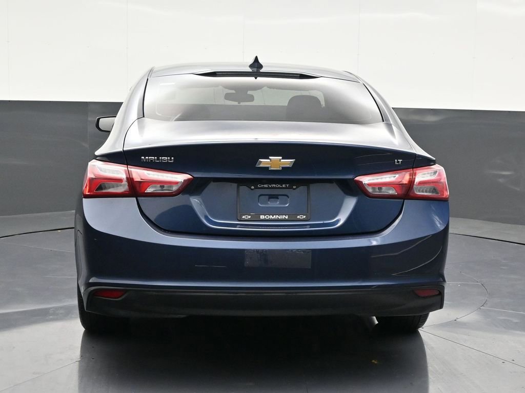 Used 2019 Chevrolet Malibu LT image 4