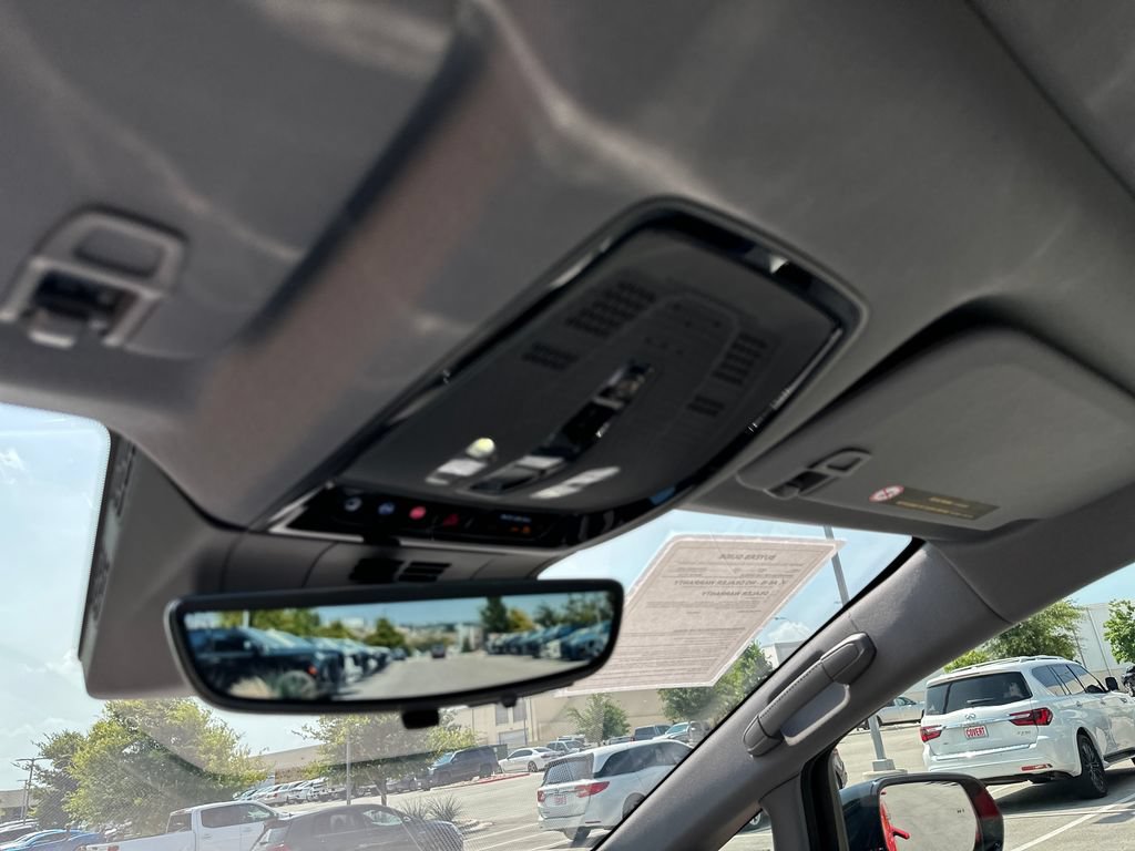 Certified 2025 Cadillac Optiq Sport 1 AWD/4WD image 26