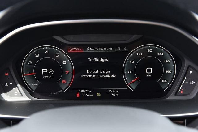 Used 2023 Audi Q3 2.0T Premium Plus w/ Premium Plus Package AWD/4WD image 13