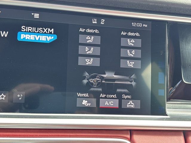 Used 2019 Porsche Panamera 4 AWD/4WD image 36