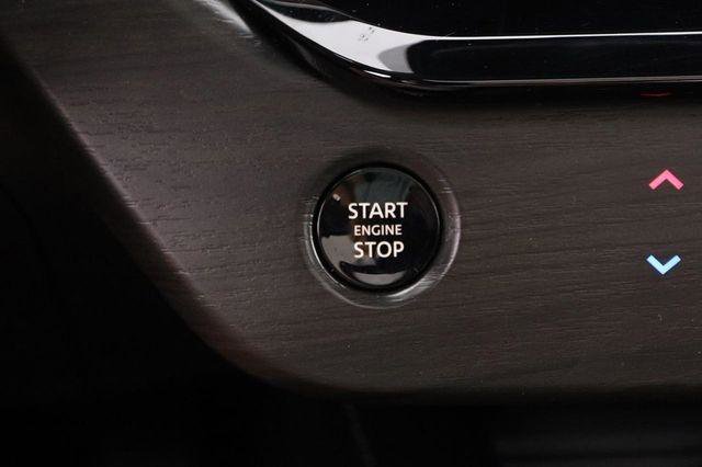 Used 2025 Nissan Murano SL AWD/4WD image 21