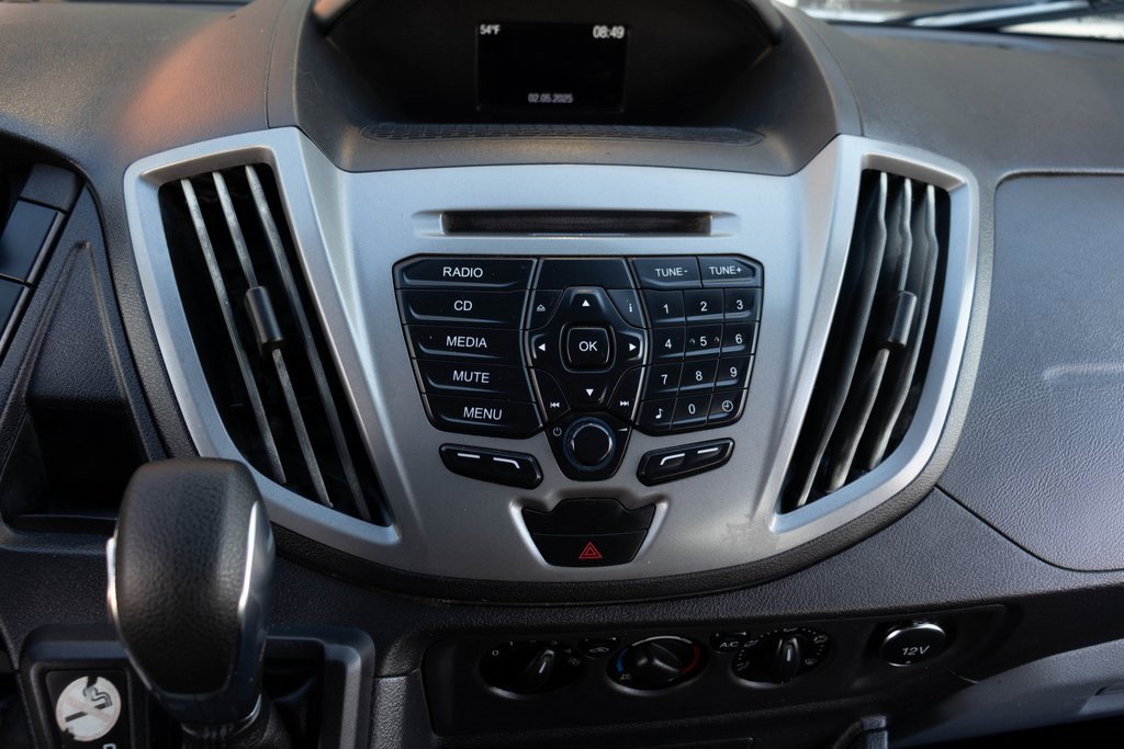 Used 2019 Ford Transit 350 XLT image 31