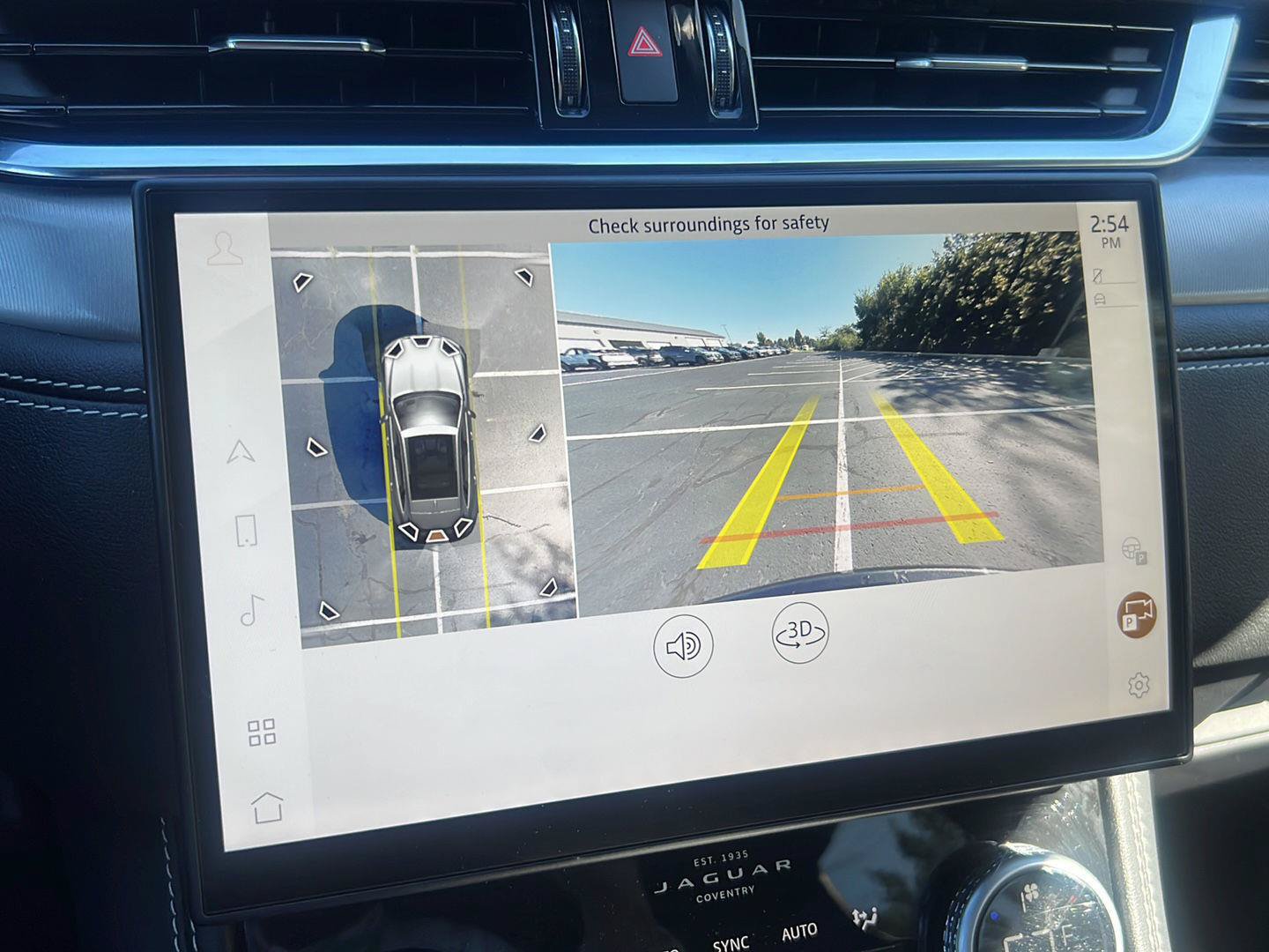 Certified 2026 Jaguar F-PACE R-Dynamic S AWD/4WD image 19
