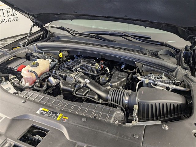 Used 2024 Jeep Grand Cherokee L Limited w/ Luxury Tech Group II image 38