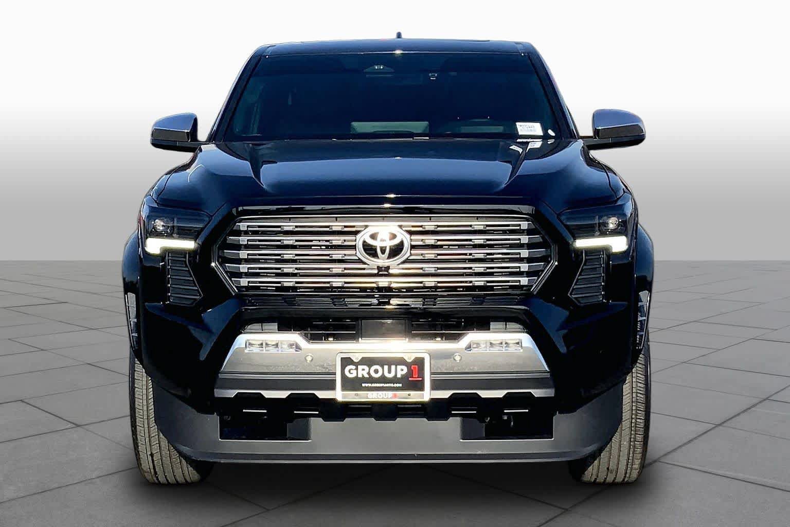 Used 2026 Toyota Tacoma Limited AWD/4WD image 4