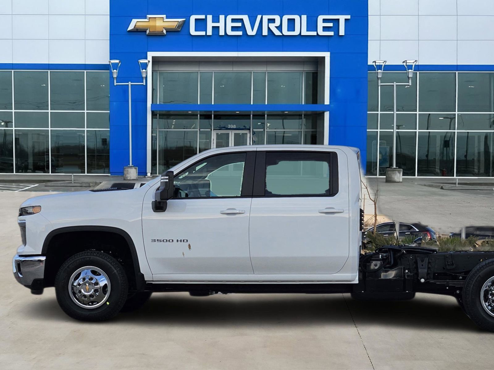New 2026 Chevrolet Silverado 3500 LT w/ Convenience Package image 3