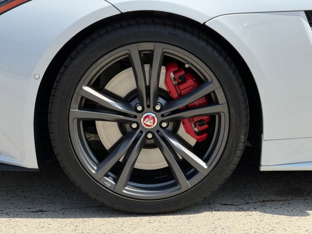 Used 2020 Jaguar F-TYPE SVR AWD/4WD image 12