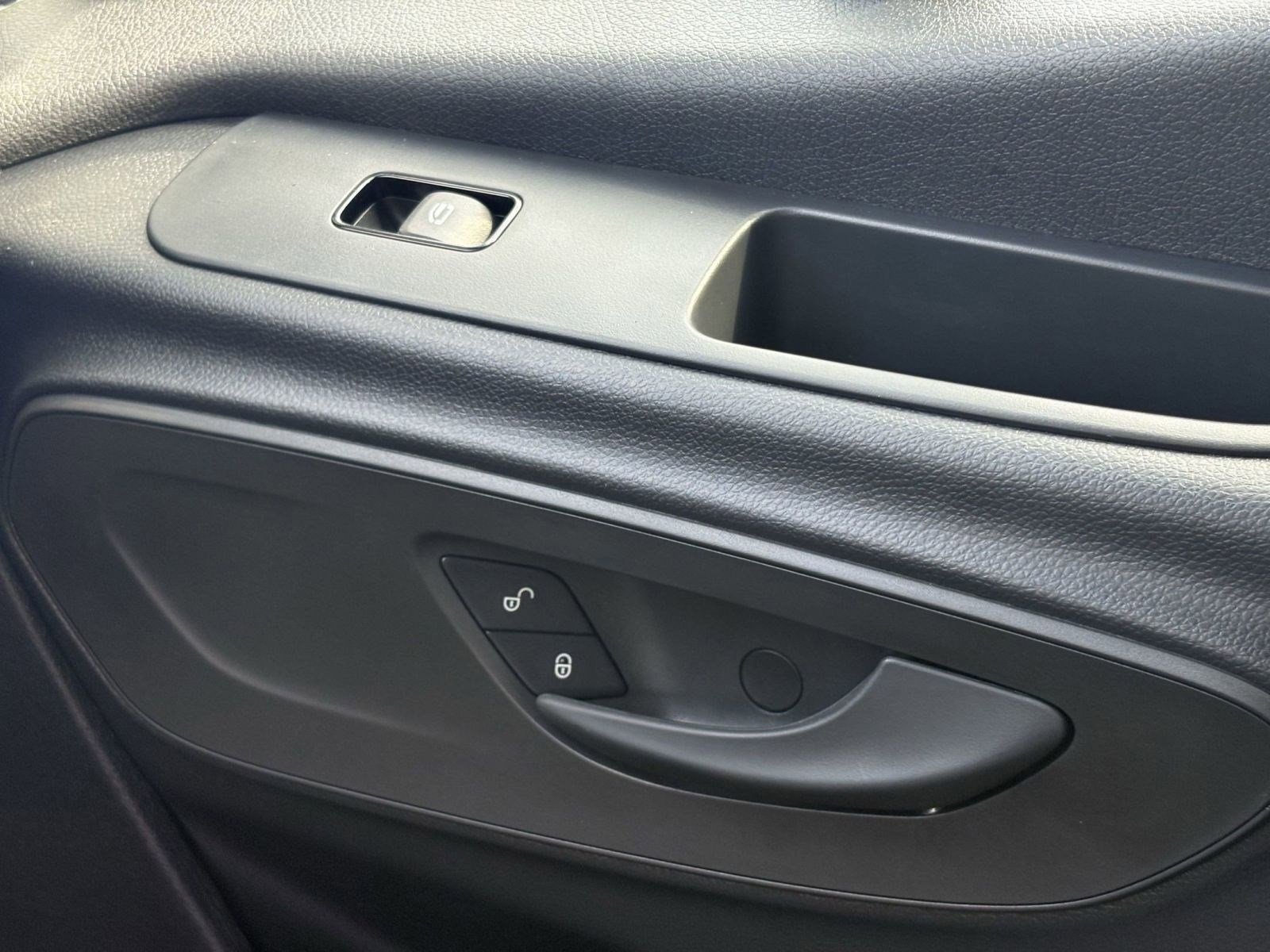 New 2025 Mercedes-Benz Sprinter 2500 image 19