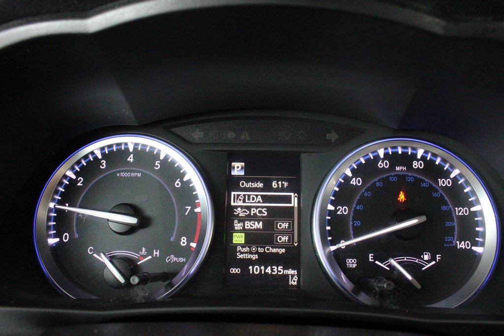 Certified 2018 Toyota Highlander Limited Platinum image 33