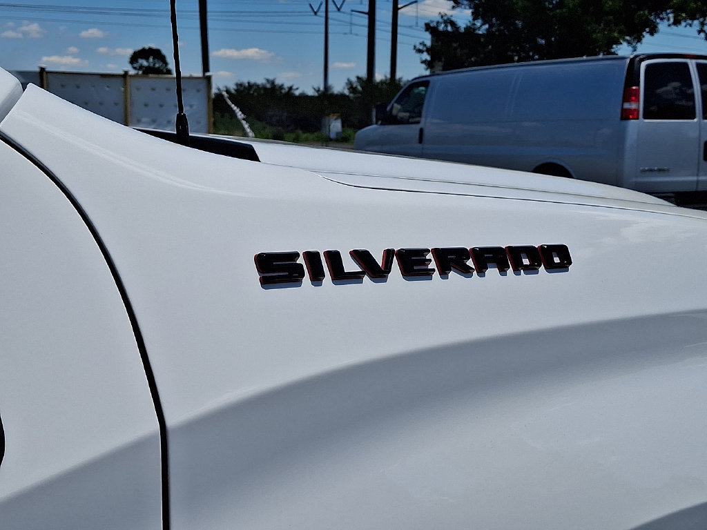 New 2026 Chevrolet Silverado 1500 RST w/ Redline Edition AWD/4WD image 20