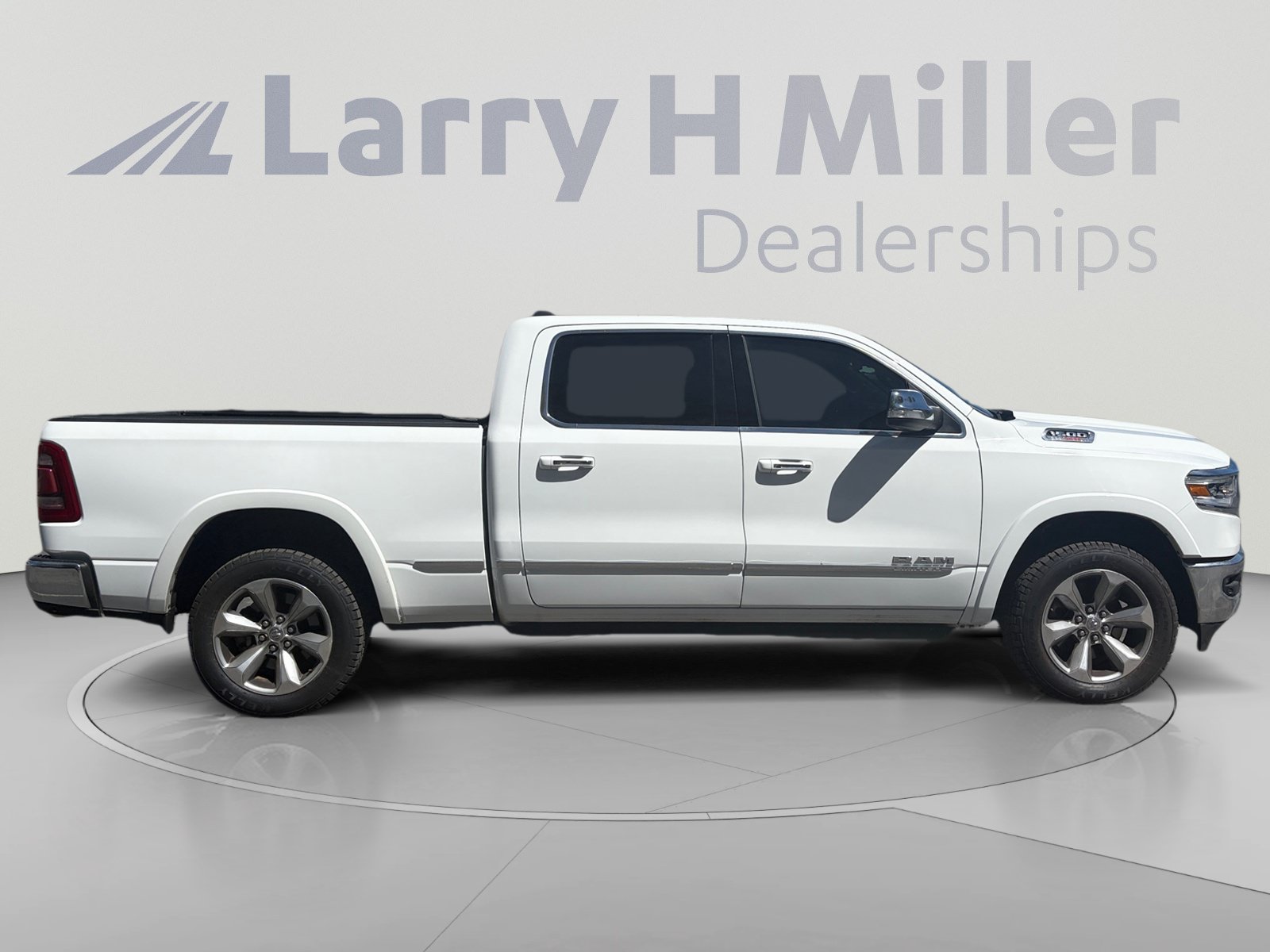 Used 2020 RAM 1500 Limited AWD/4WD image 6