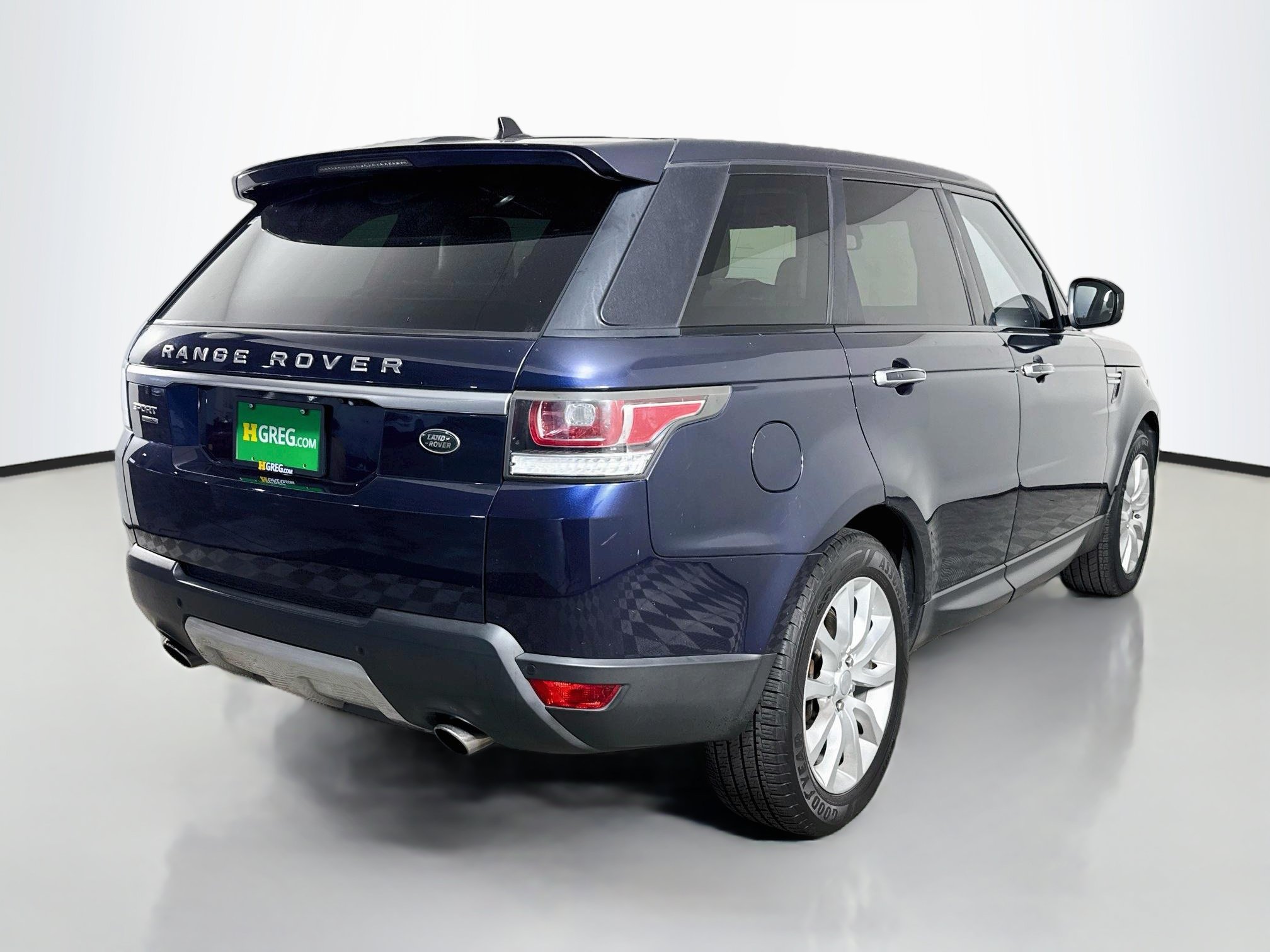 Used 2016 Land Rover Range Rover Sport HSE AWD/4WD image 10