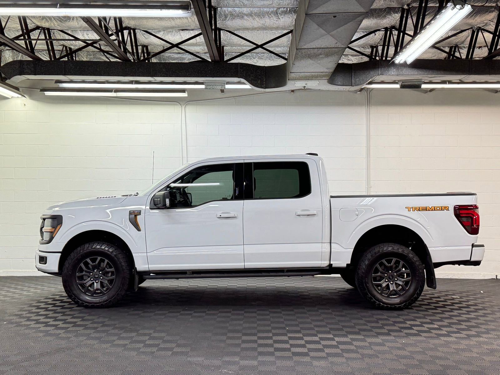 Used 2024 Ford F150 Tremor w/ Bed Utility Package image 3