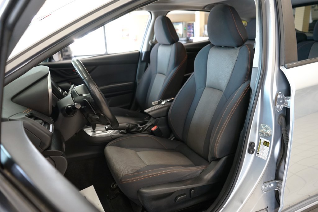 Used 2021 Subaru Crosstrek 2.0i Premium w/ Moonroof Package AWD/4WD image 2