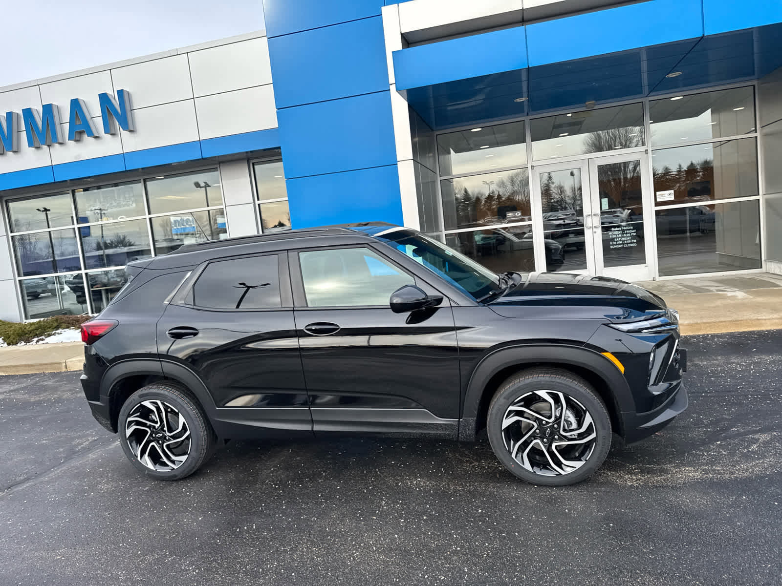 New 2026 Chevrolet TrailBlazer RS w/ Convenience Package image 2