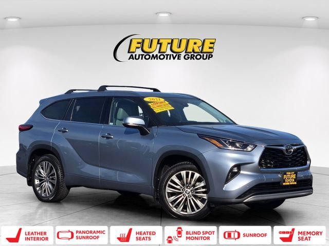 Used 2021 Toyota Highlander Platinum AWD/4WD image 1