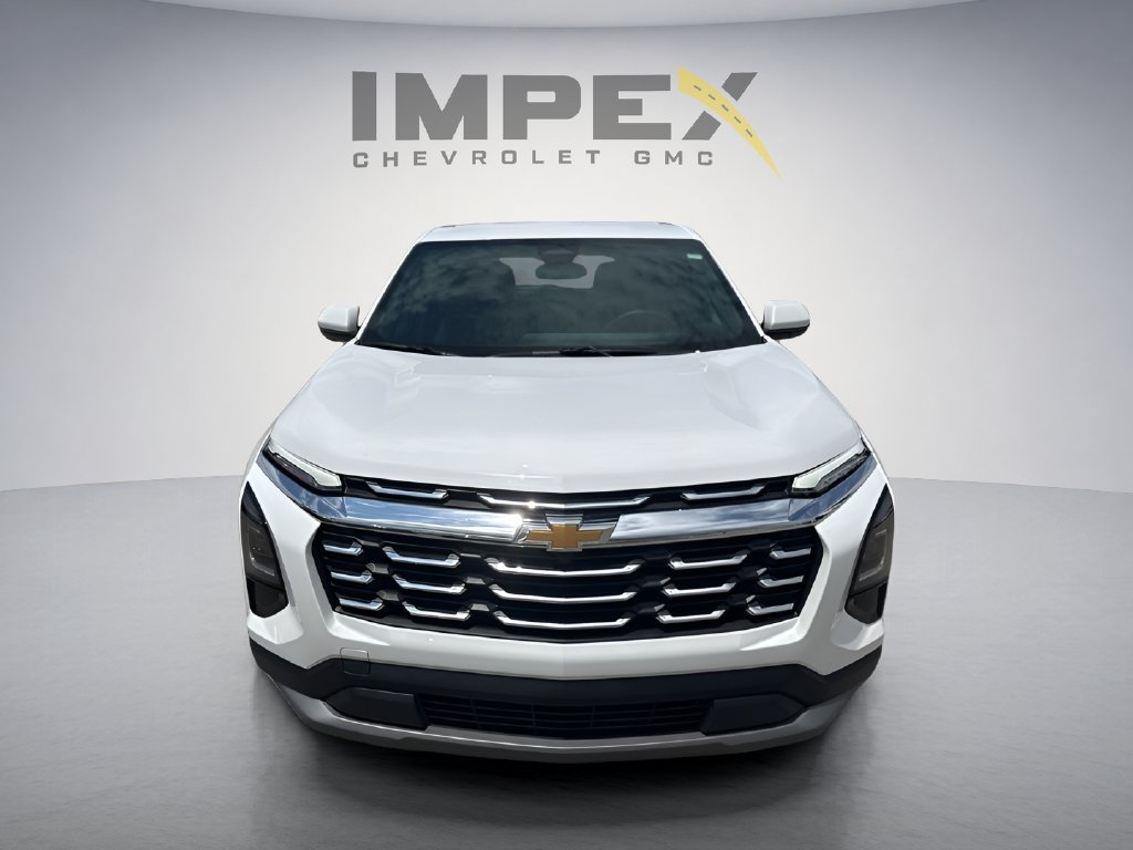 Used 2026 Chevrolet Equinox LT FWD image 8