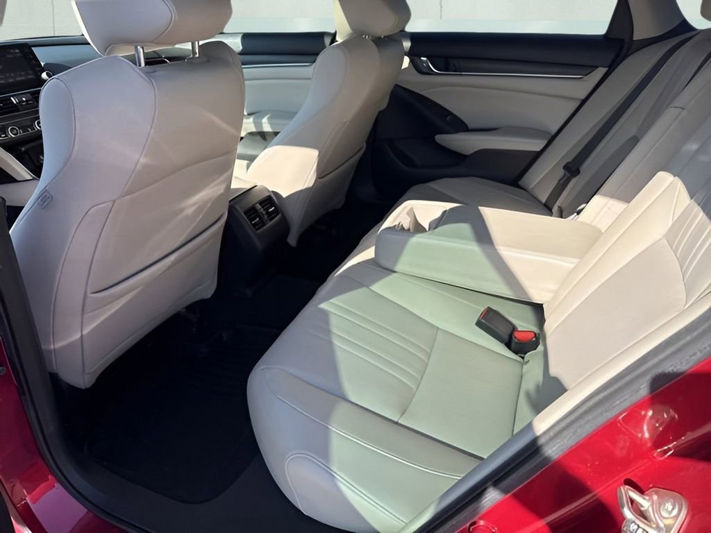 Used 2019 Honda Accord Touring image 36