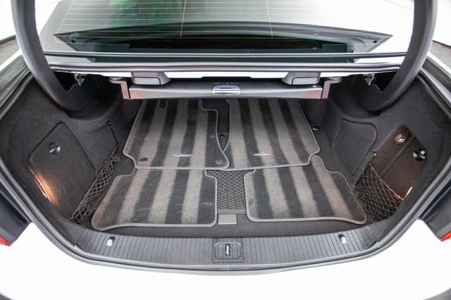 Used 2014 Mercedes-Benz E 350 Sedan image 40