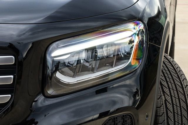Certified 2024 Mercedes-Benz GLB 250 image 8