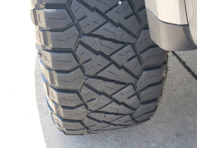 Used 2024 GMC Sierra 2500 Denali Ultimate image 11