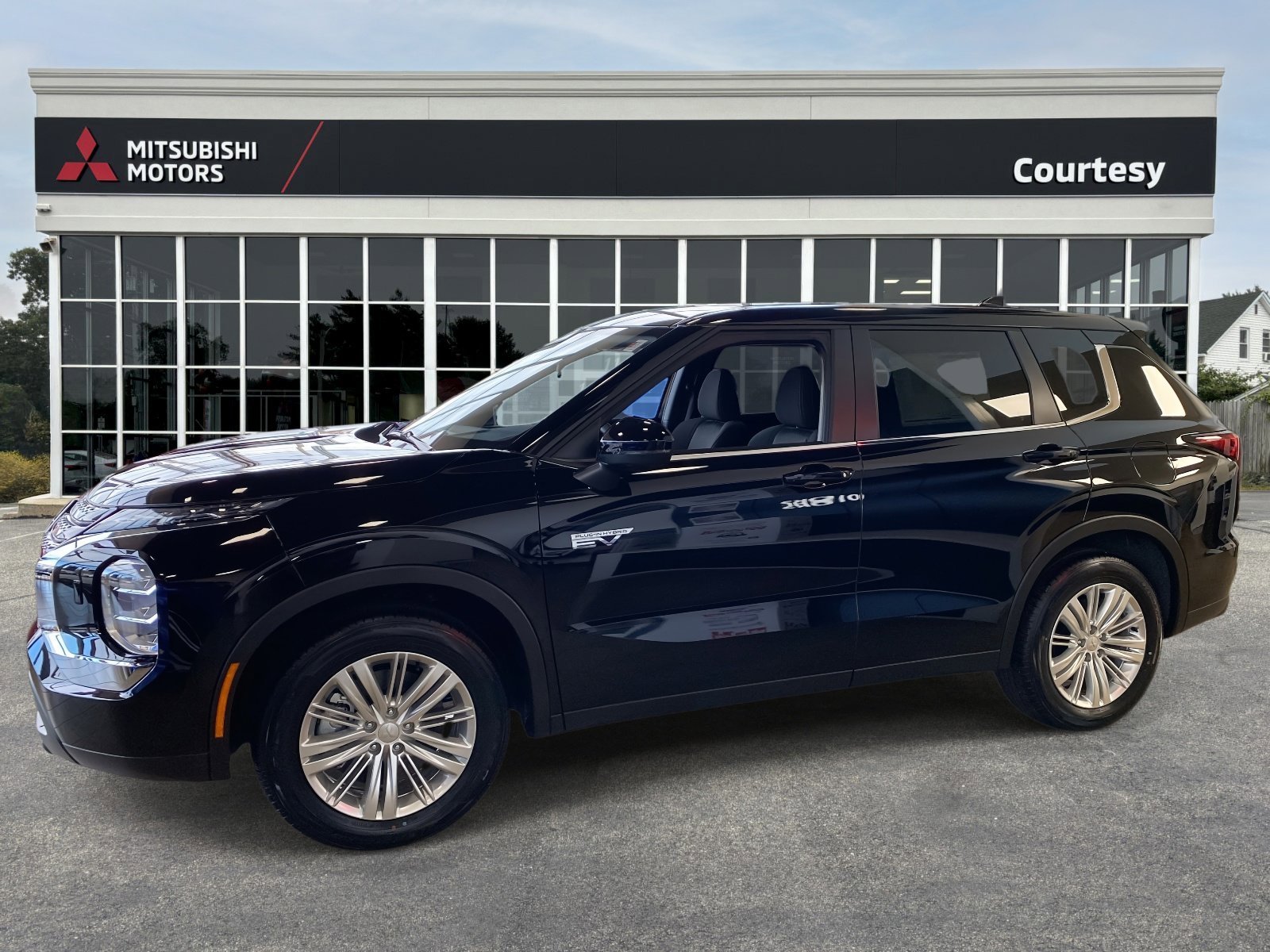 New 2025 Mitsubishi Outlander ES video 2