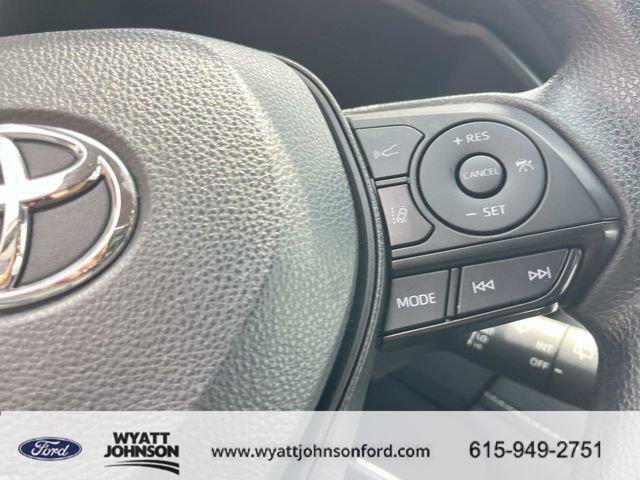 Used 2024 Toyota RAV4 LE AWD/4WD image 30