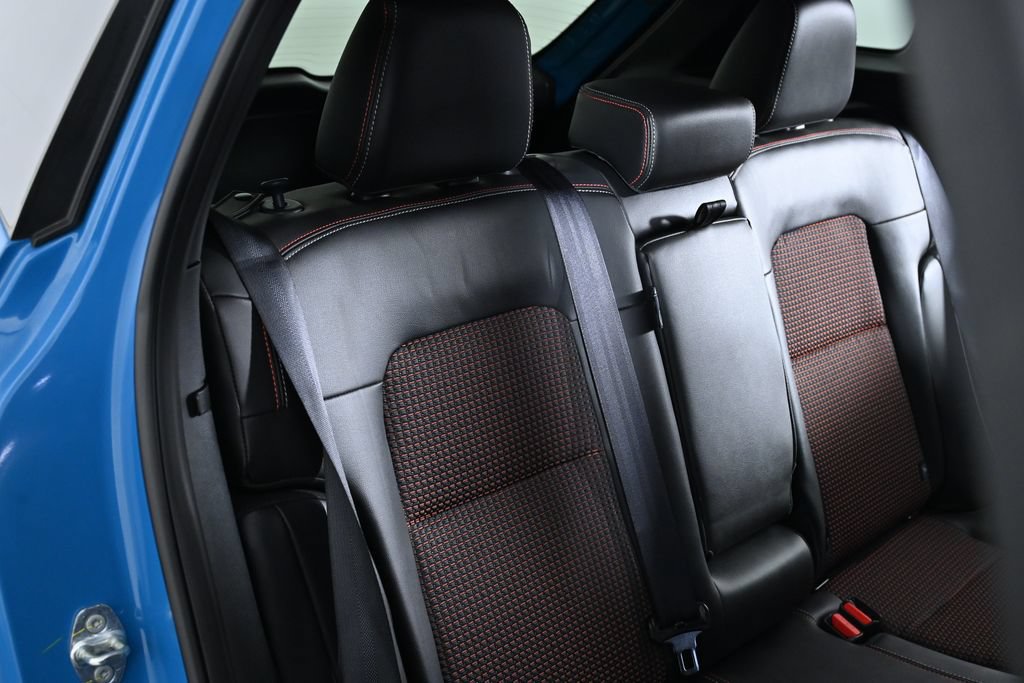Certified 2025 Nissan Kicks SR AWD/4WD image 30