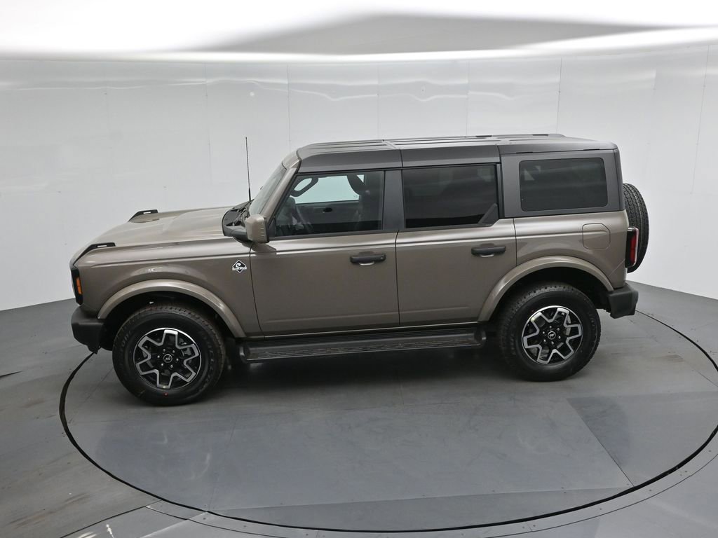 New 2026 Ford Bronco Outer Banks AWD/4WD image 42