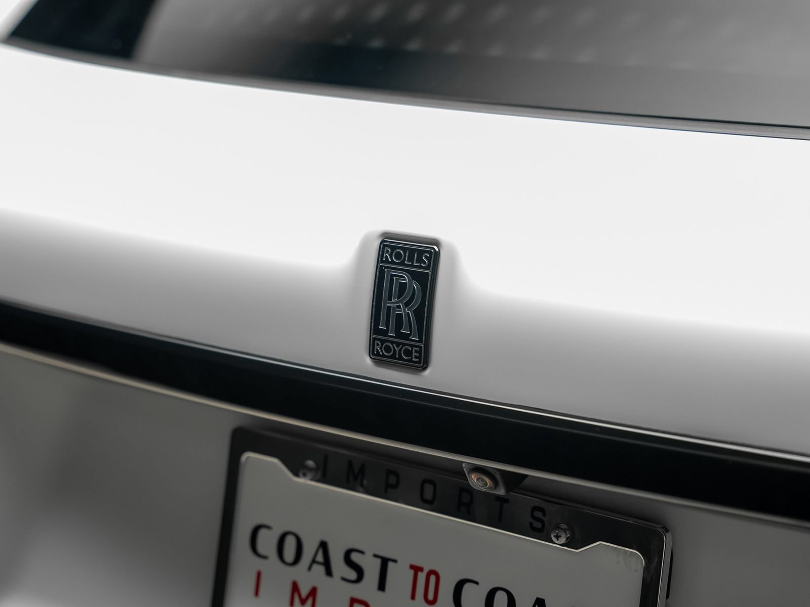 Used 2023 Rolls-Royce Cullinan Black Badge w/ Dark Exterior Package AWD/4WD image 19