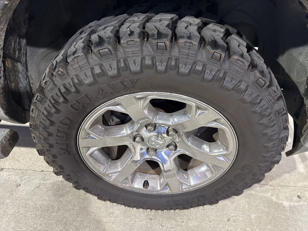 Used 2013 RAM 1500 Laramie image 4