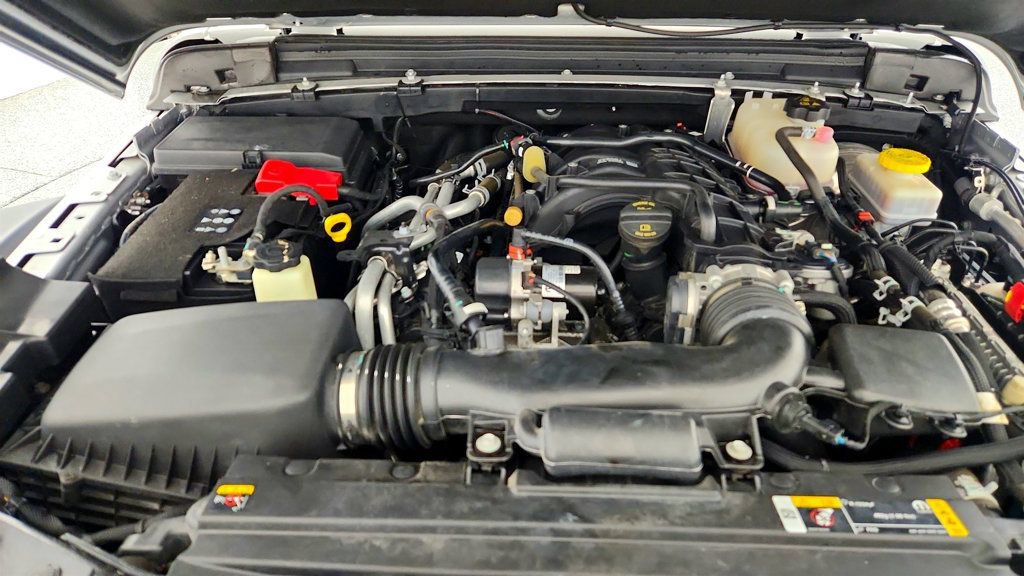 Used 2023 Jeep Wrangler Rubicon AWD/4WD image 26