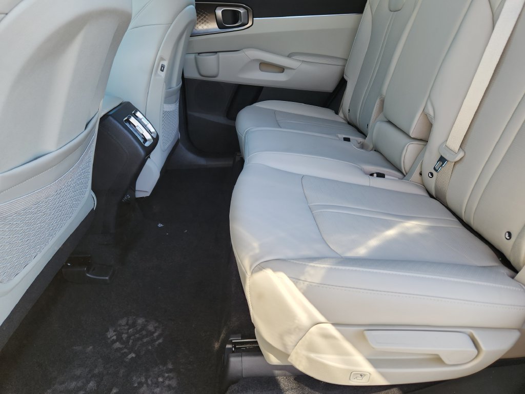 New 2026 Kia Sorento EX AWD/4WD image 9