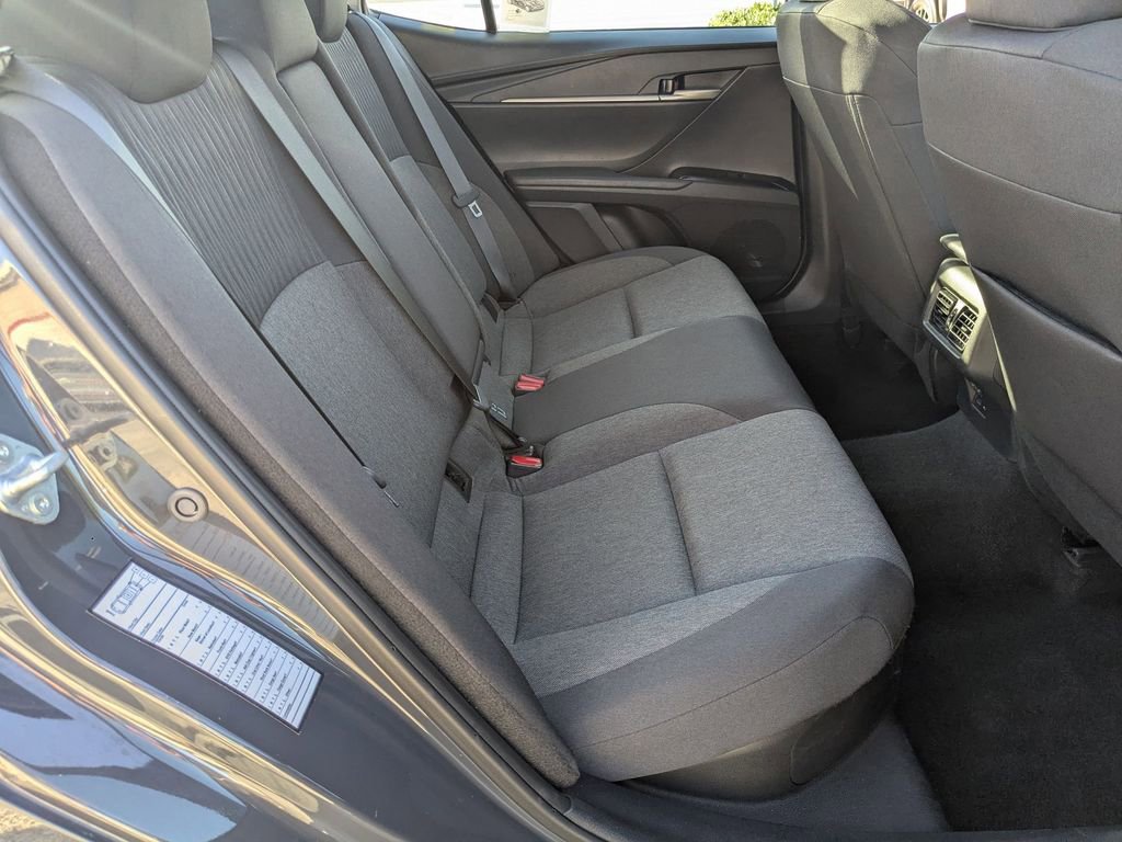 Used 2025 Toyota Camry LE image 29