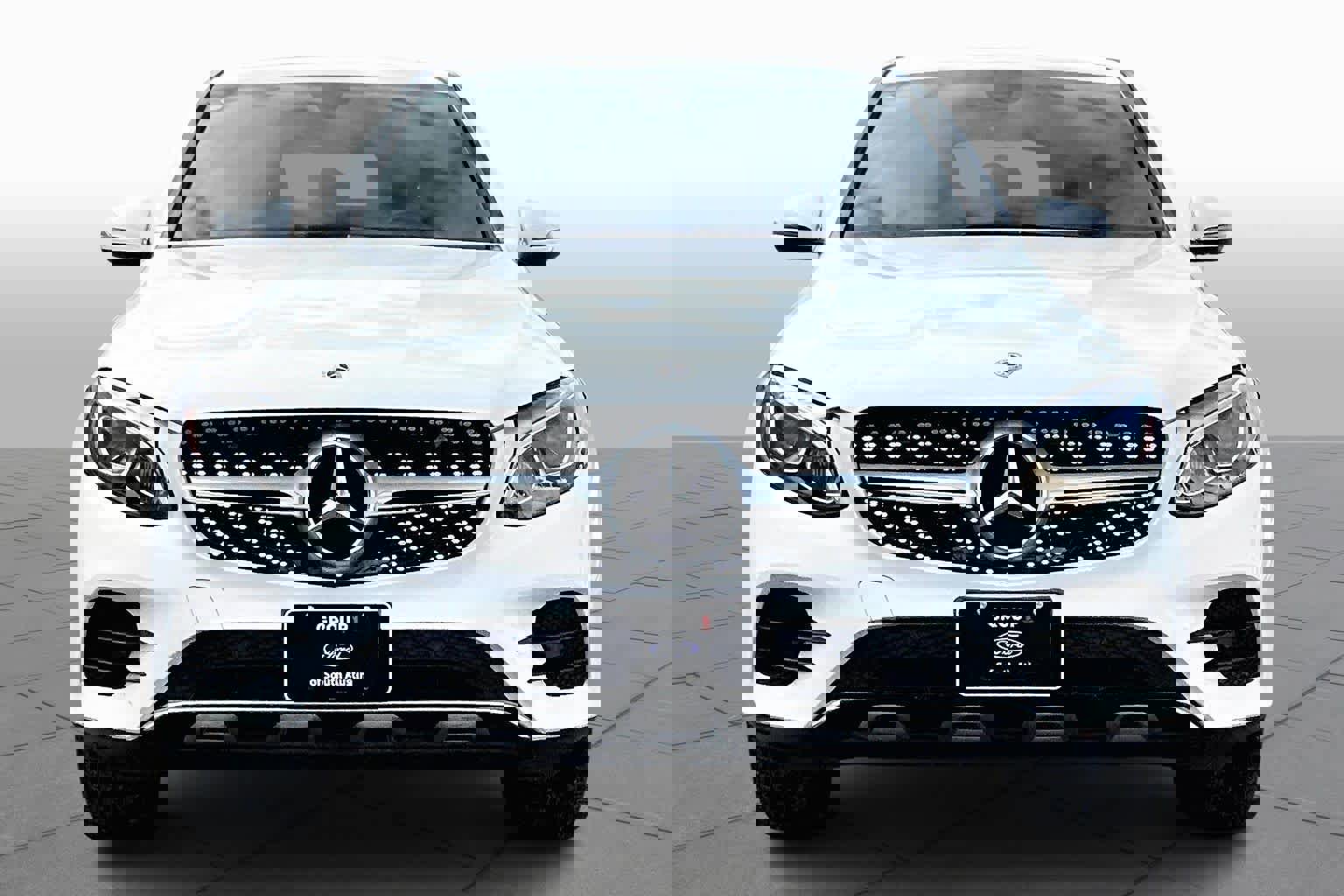 Used 2018 Mercedes-Benz GLC 300 4MATIC Coupe image 4