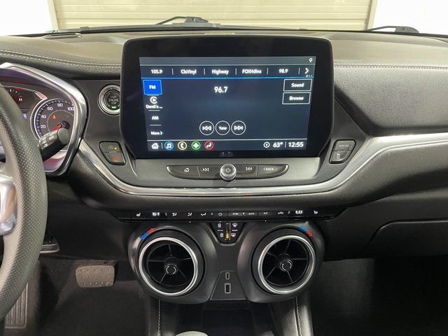 Used 2023 Chevrolet Blazer LT w/ Convenience Package AWD/4WD image 16