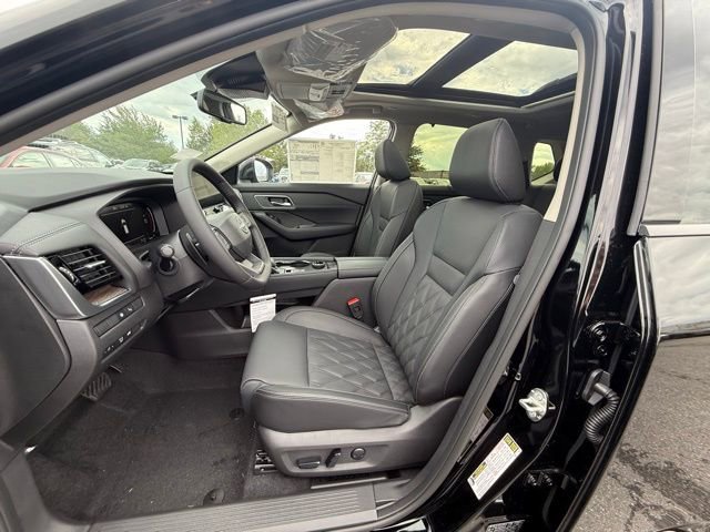 New 2026 Nissan Rogue Platinum w/ Platinum Premium Package image 12