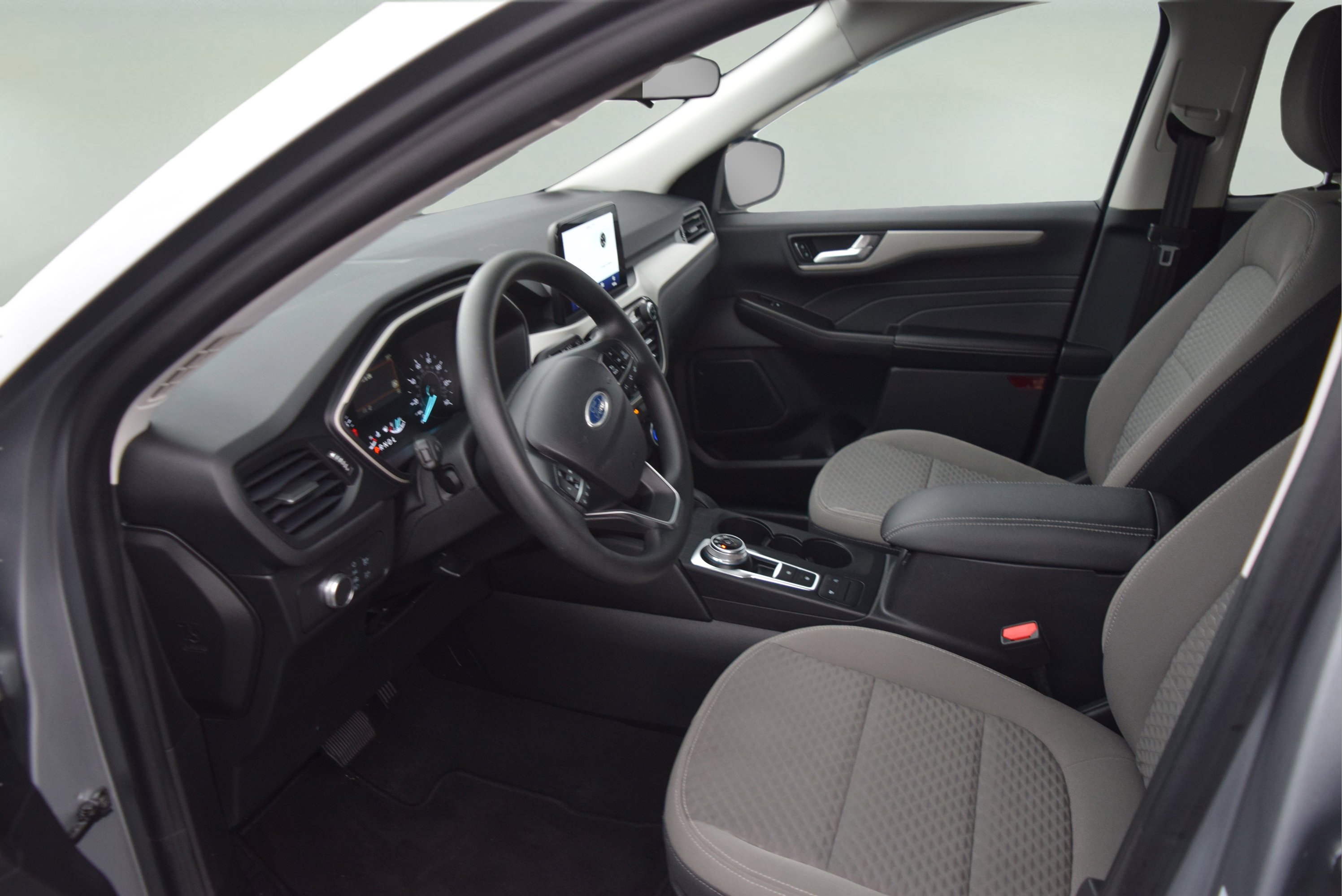 Certified 2021 Ford Escape SE image 11