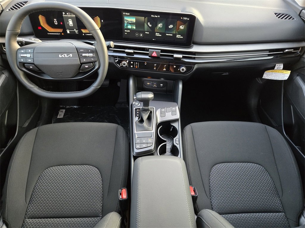 New 2026 Kia Sportage LX image 18