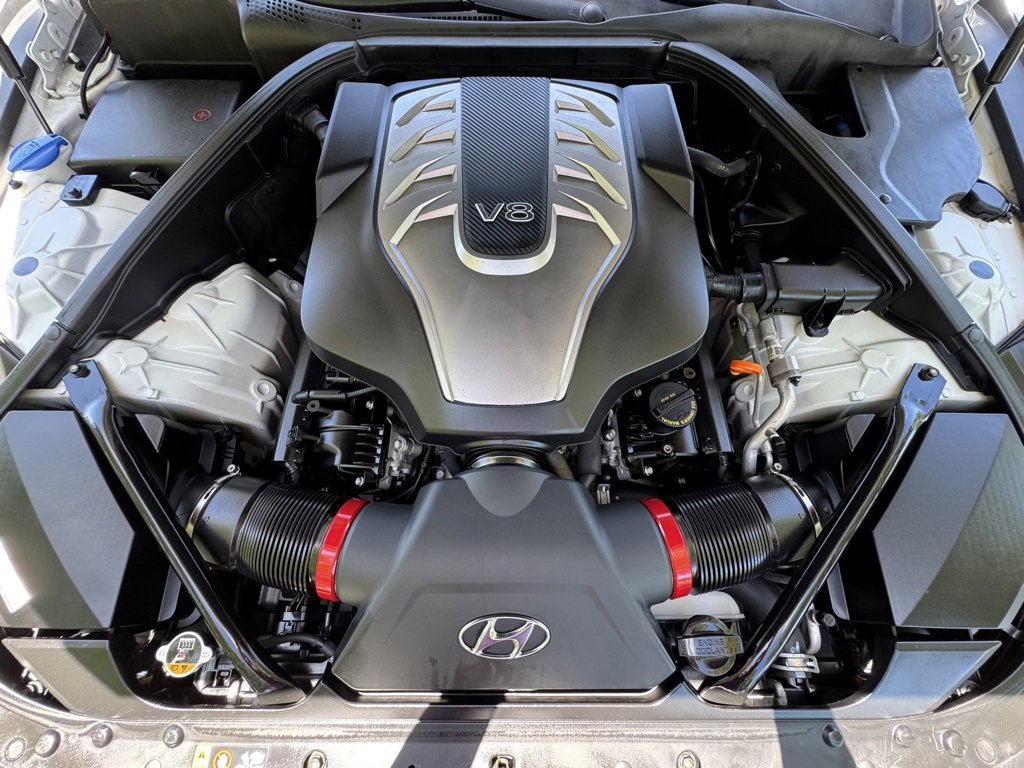 Used 2015 Hyundai Genesis 5.0 image 10
