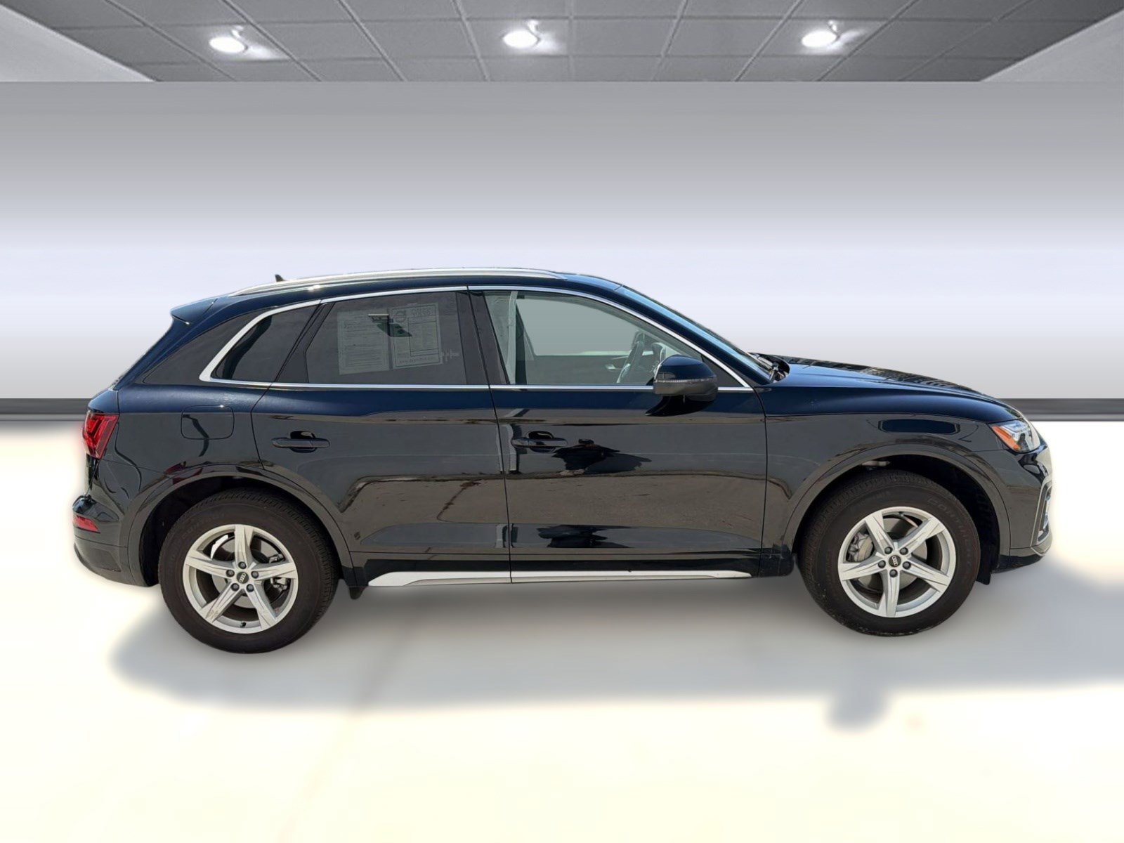 Used 2024 Audi Q5 2.0T Premium w/ Convenience Package AWD/4WD image 8