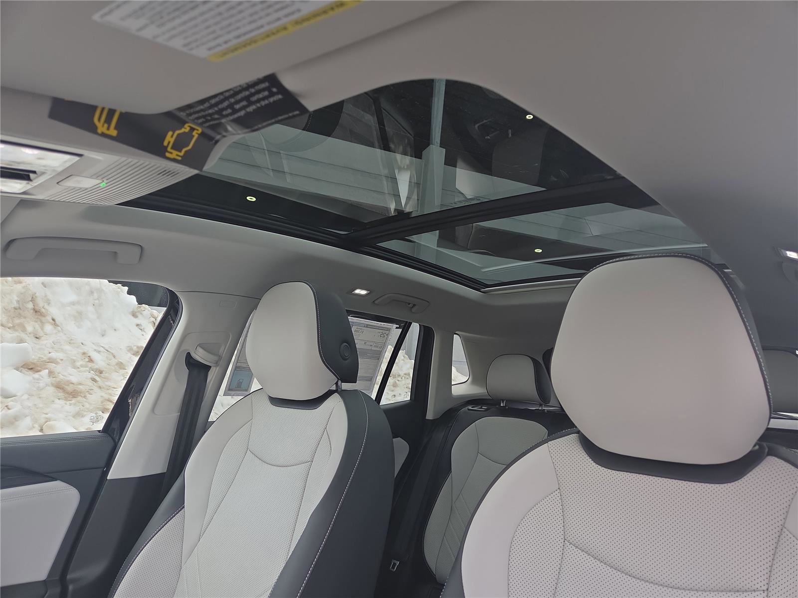 New 2026 Volkswagen Tiguan SE image 22