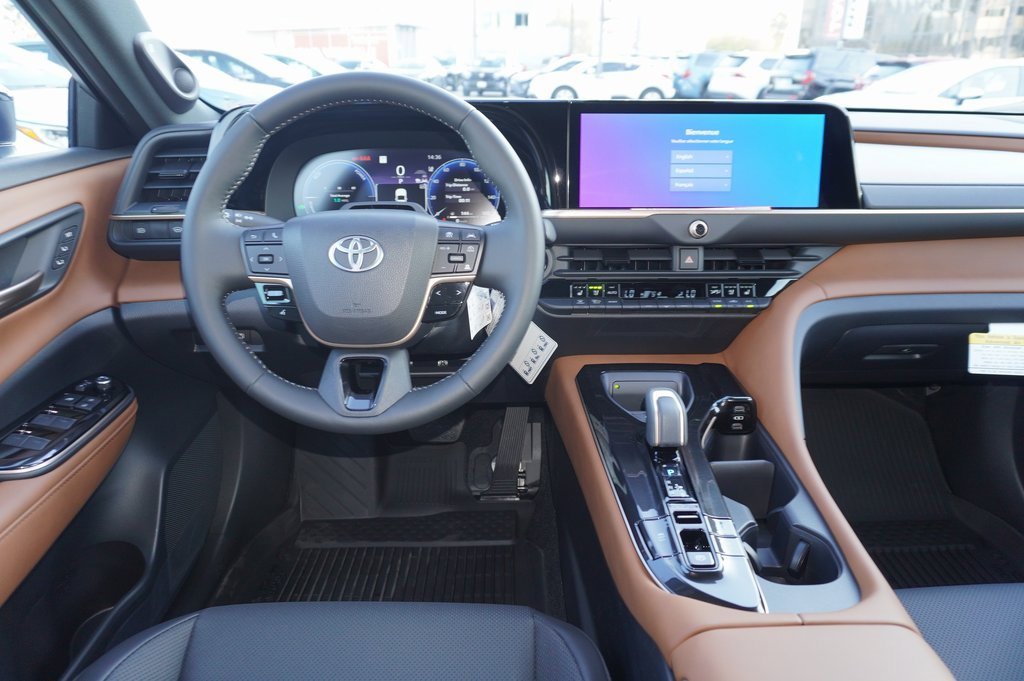 New 2026 Toyota Crown Limited image 8