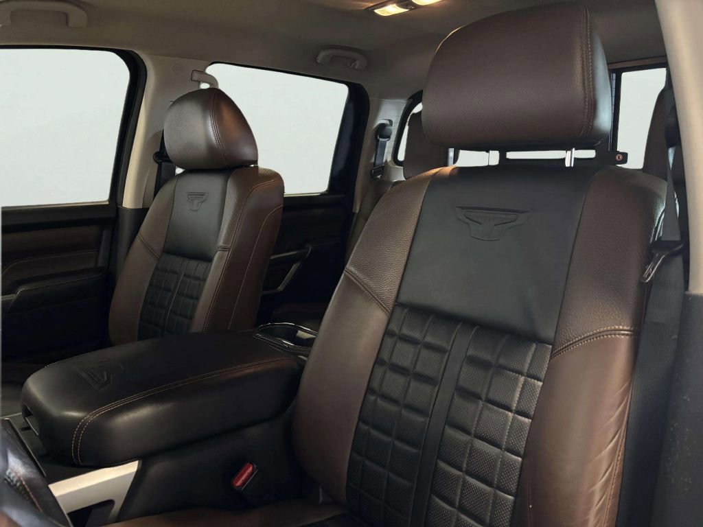 Used 2017 Nissan Titan Platinum Reserve AWD/4WD image 14
